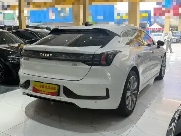2021 Zeekr 001 с пробегом 75 000 км