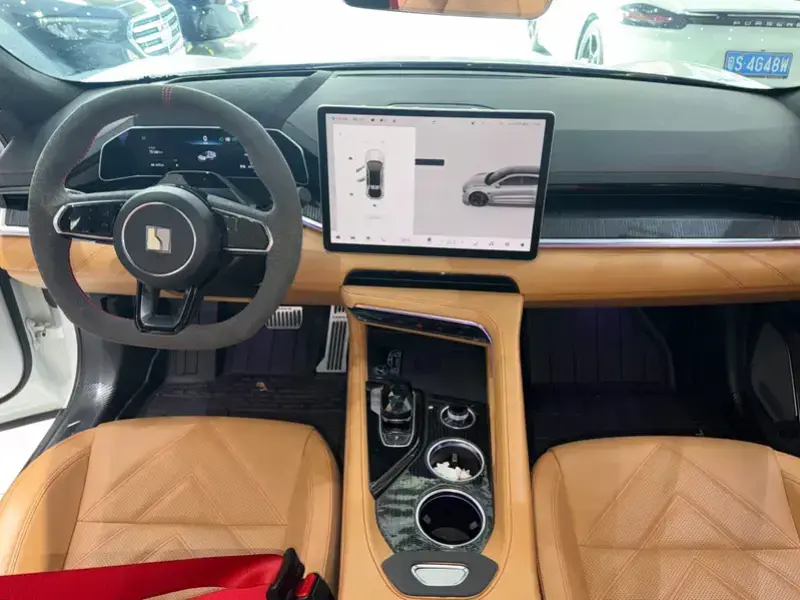 2021 Zeekr 001 с пробегом 75 000 км