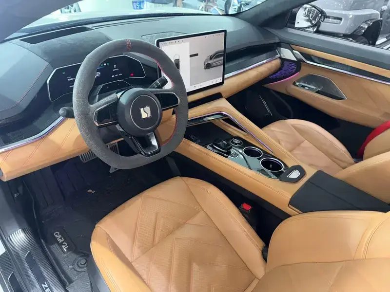 2021 Zeekr 001 с пробегом 75 000 км