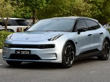 Zeekr 001