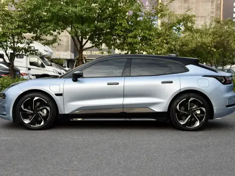 2021 Zeekr 001 с пробегом 74 000 км