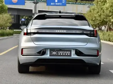 2021 Zeekr 001 с пробегом 74 000 км