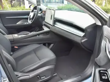 2021 Zeekr 001 с пробегом 74 000 км
