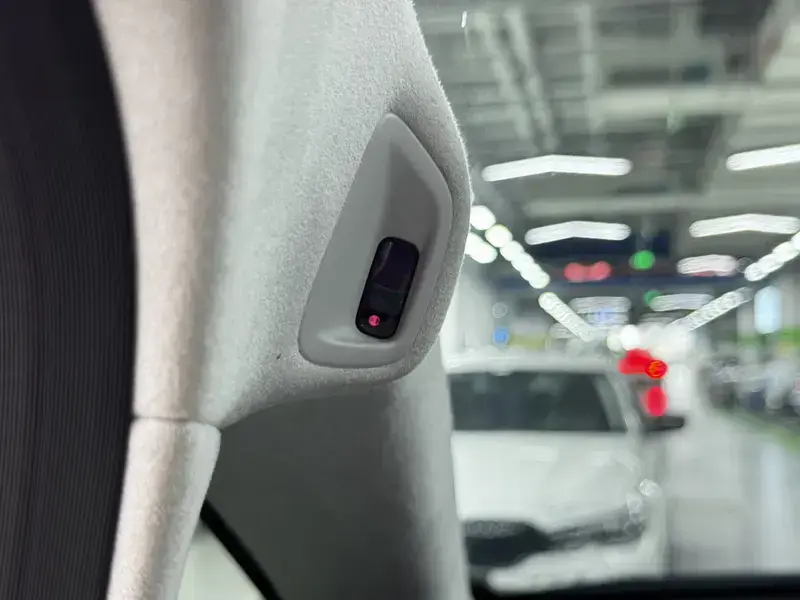2024 Xpeng X9 с пробегом 76 000 км