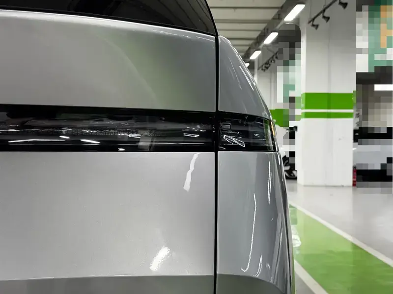 2024 Xpeng X9 с пробегом 76 000 км