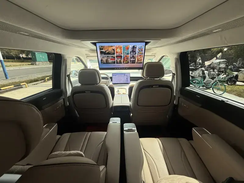 2024 Xpeng X9 с пробегом 40 000 км