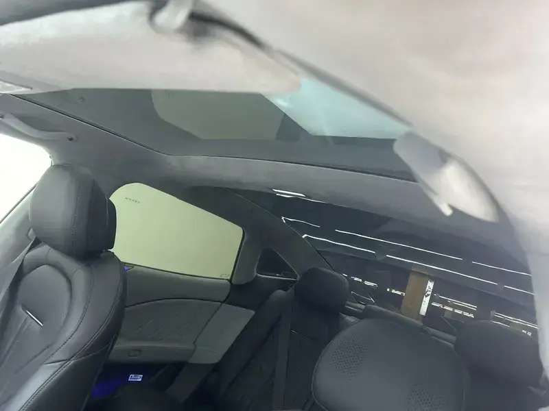 2025 Zeekr 007 с пробегом 28 600 км
