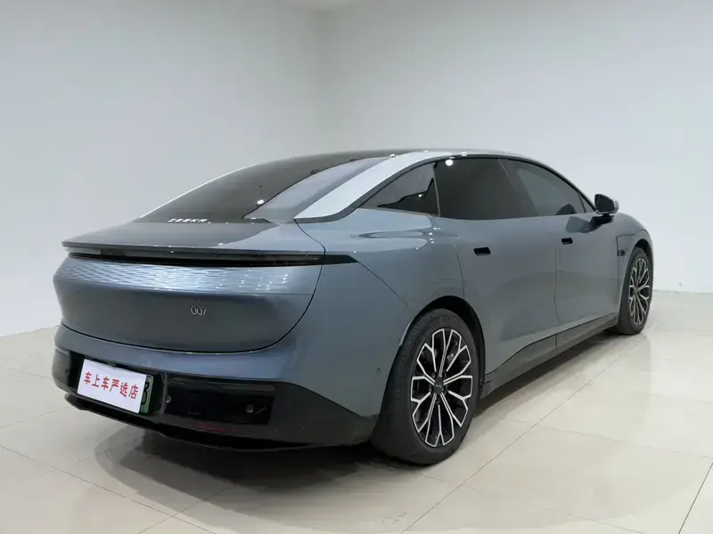 2024 Zeekr 007 с пробегом 38 500 км