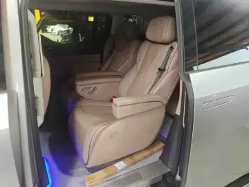 2024 Xpeng X9 с пробегом 40 600 км