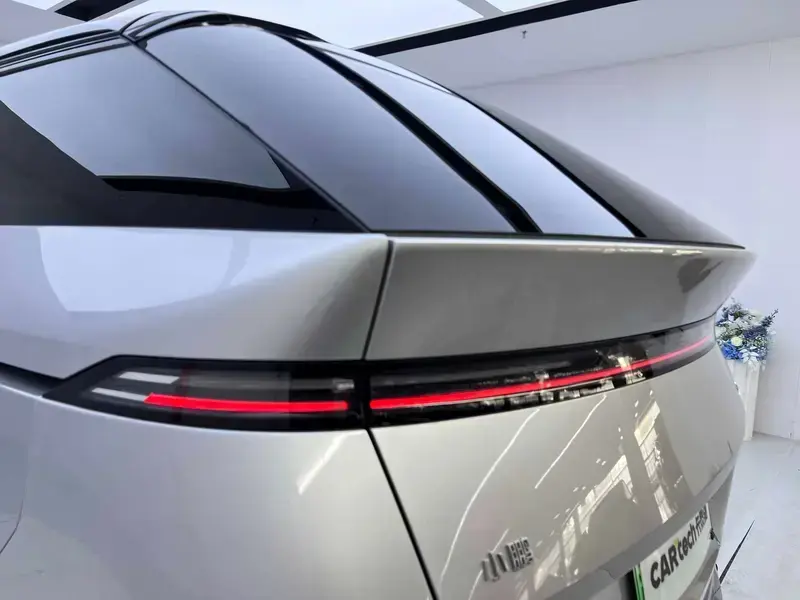 2024 Xpeng X9 с пробегом 35 000 км