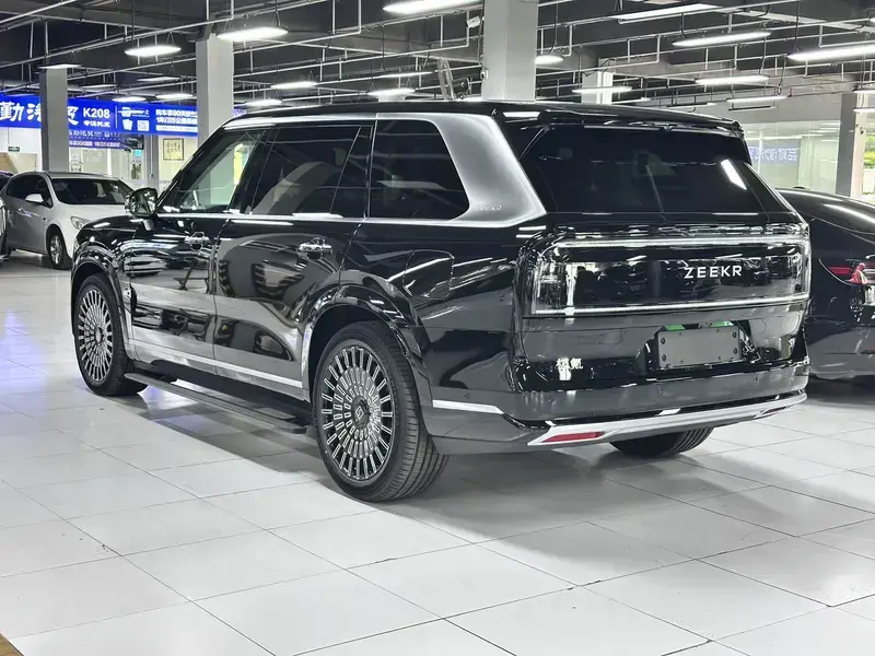2026 Zeekr 9X с пробегом 100 км