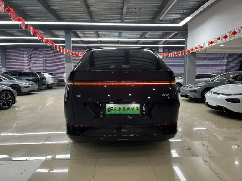 2024 Xpeng X9 с пробегом 60 000 км