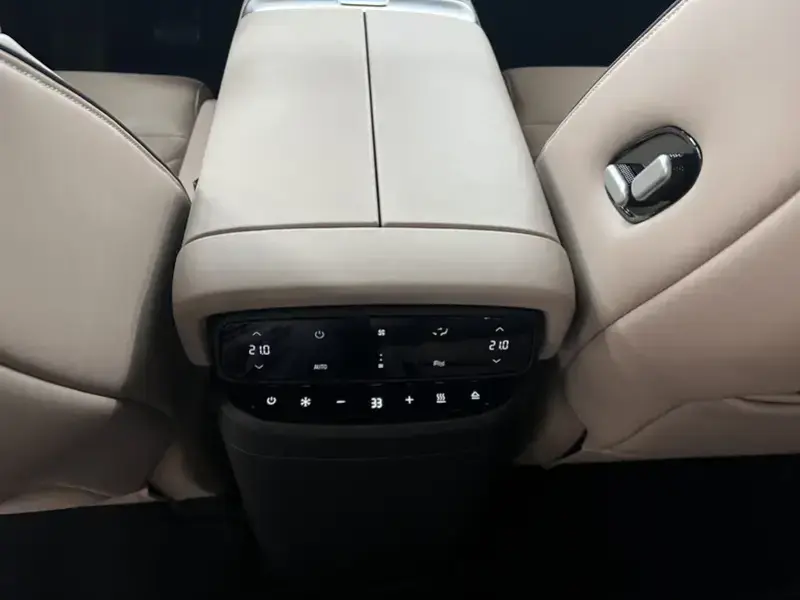 2024 Xpeng X9 с пробегом 60 000 км