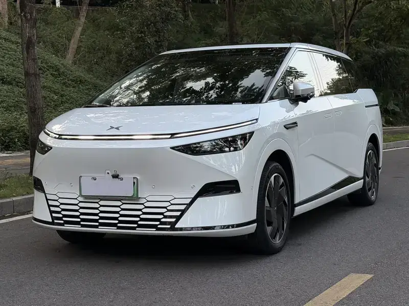 2024 Xpeng X9 с пробегом 60 000 км