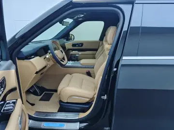 2025 Zeekr 9X с пробегом 8 300 км