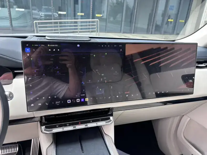 2025 Zeekr 9X с пробегом 20 100 км