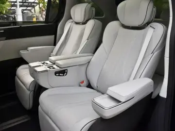 2024 Xpeng X9 с пробегом 44 000 км