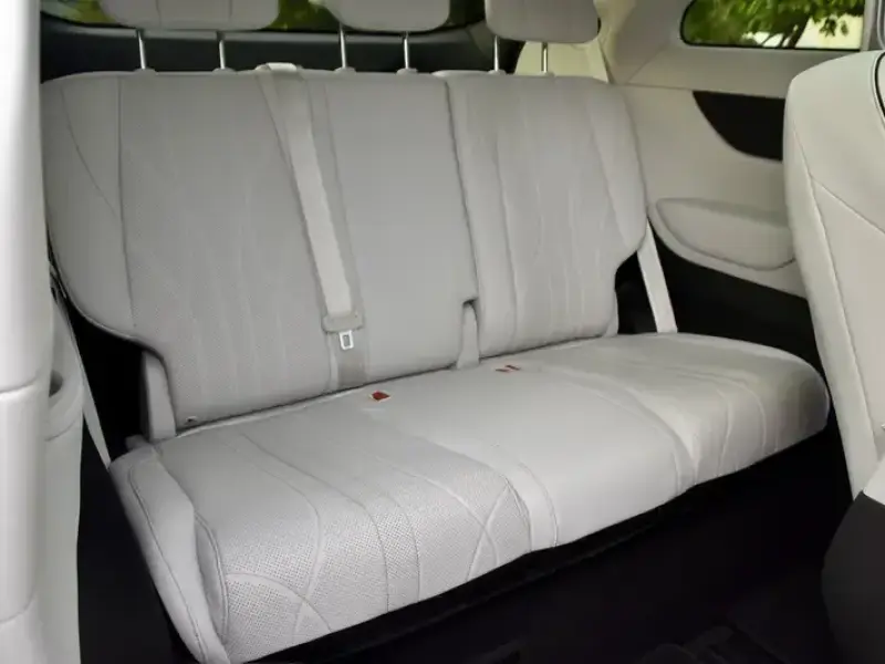 2024 Xpeng X9 с пробегом 44 000 км