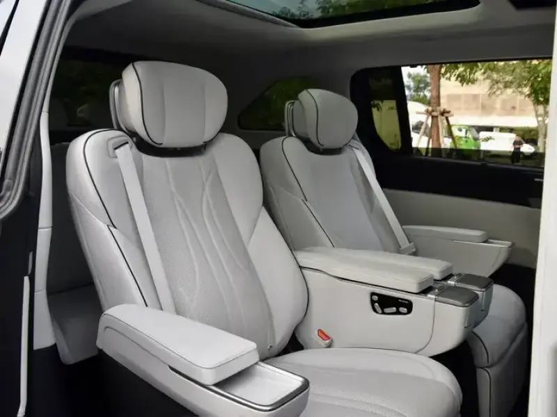 2024 Xpeng X9 с пробегом 44 000 км