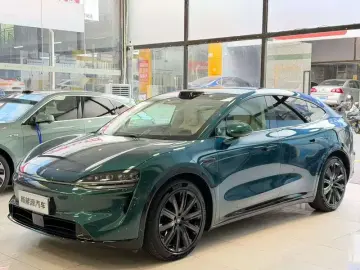 Luxeed R7