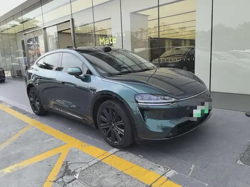 2026 Luxeed R7 с пробегом 15 000 км