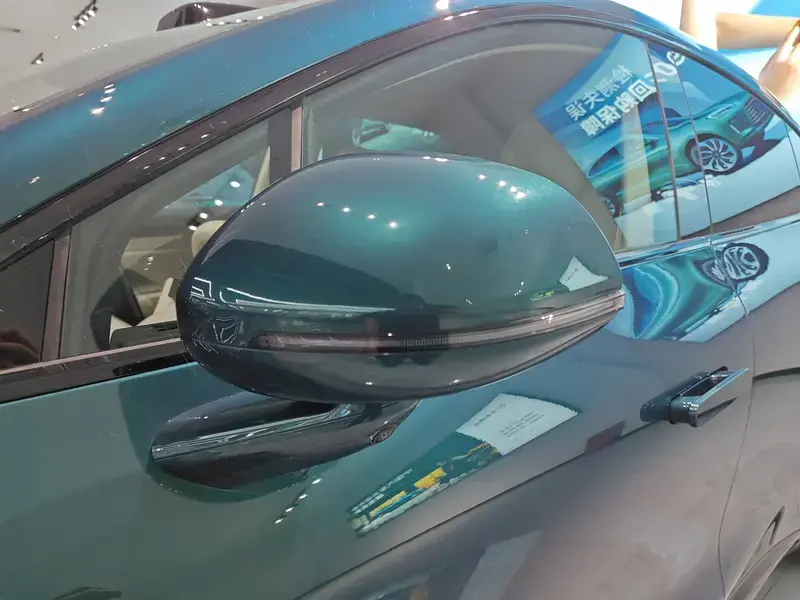 2026 Luxeed R7 с пробегом 13 400 км