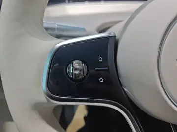 2026 Luxeed R7 с пробегом 13 400 км