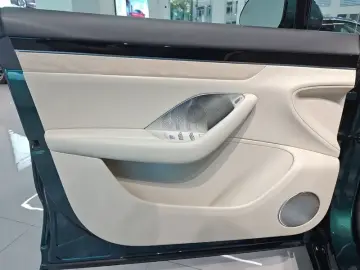 2026 Luxeed R7 с пробегом 13 400 км
