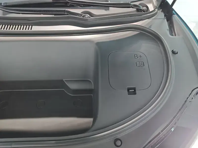 2026 Luxeed R7 с пробегом 13 400 км