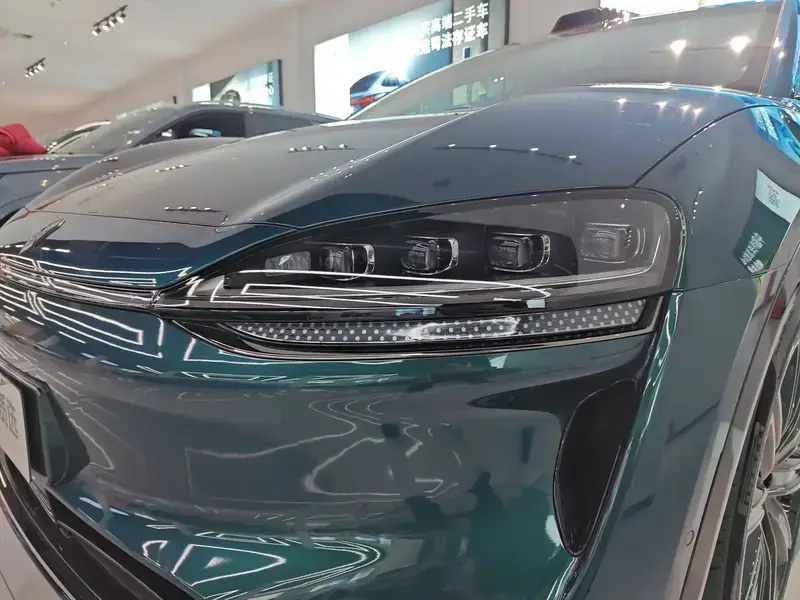 2026 Luxeed R7 с пробегом 13 400 км