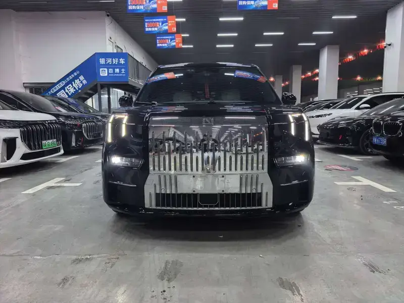 2023 Zeekr 009 с пробегом 68 000 км