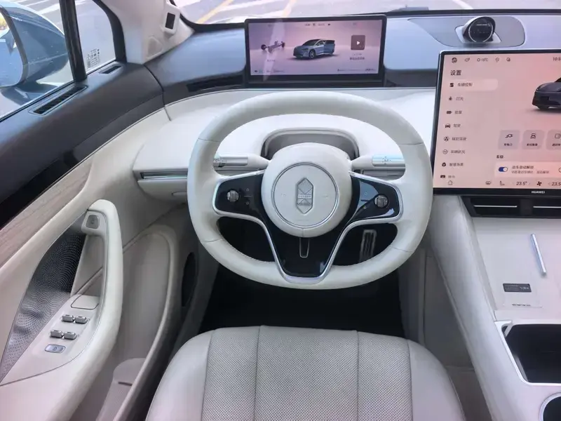 2026 Luxeed R7 с пробегом 29 000 км