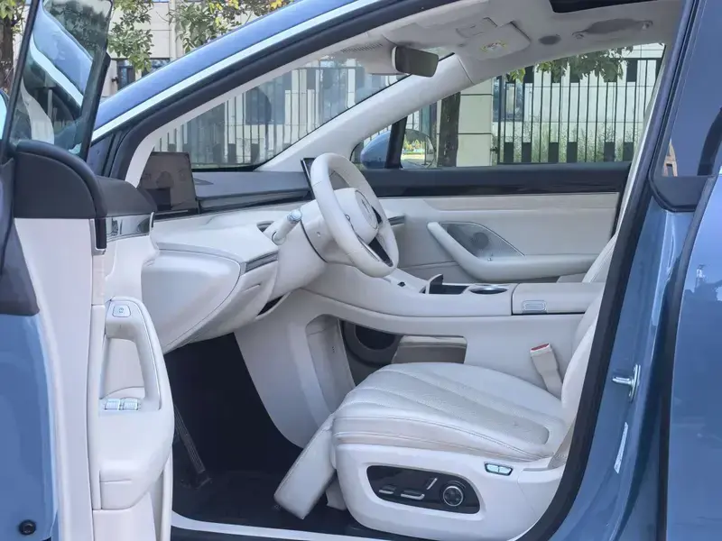 2026 Luxeed R7 с пробегом 29 000 км