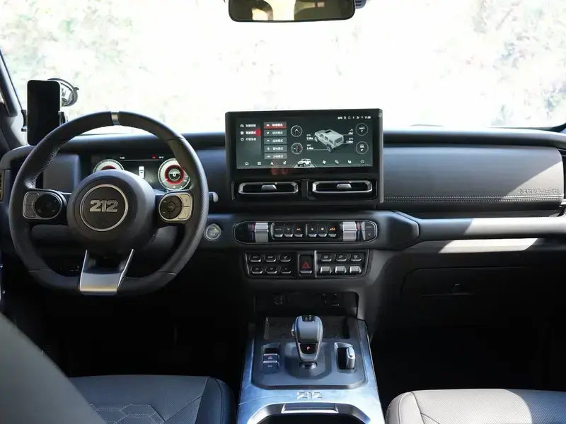 2024 212 T01 с пробегом 3 800 км