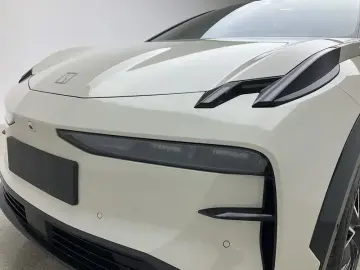 2023 Zeekr X с пробегом 58 300 км