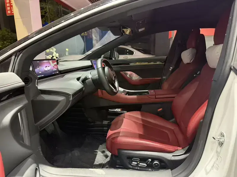 2024 Luxeed S7 с пробегом 30 000 км