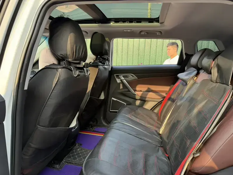 2022 Geely Atlas Pro с пробегом 18 000 км