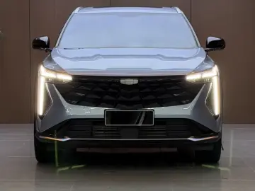 2024 Geely Atlas Pro с пробегом 31 000 км