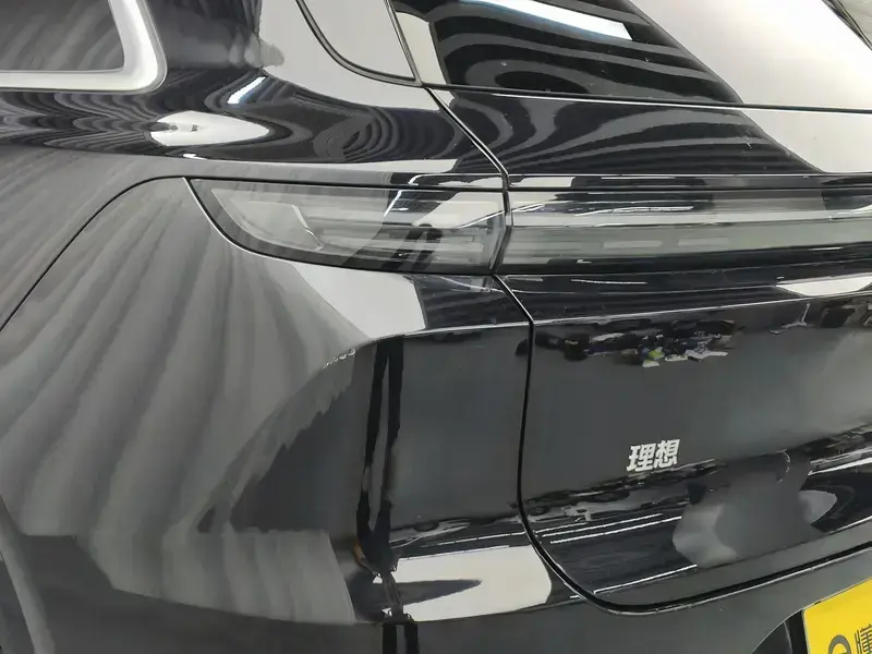 2024 Li Auto (Lixiang) L6 с пробегом 69 000 км