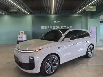 Li Auto (Lixiang) L6