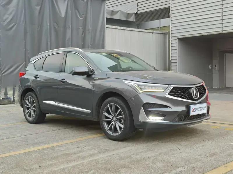 2019 Acura RDX с пробегом 50 000 км