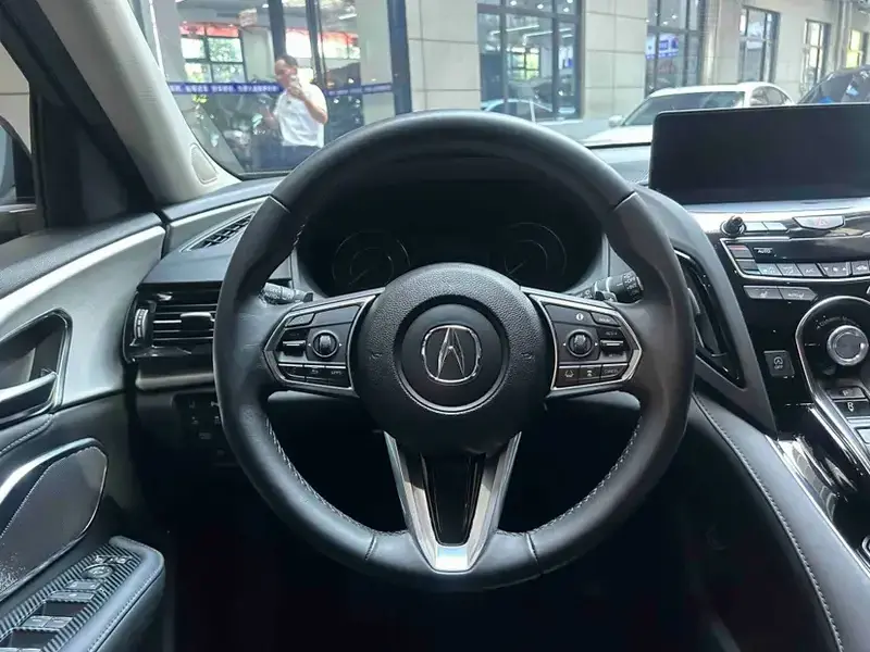 2019 Acura RDX с пробегом 54 300 км