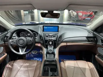 2019 Acura RDX с пробегом 83 000 км