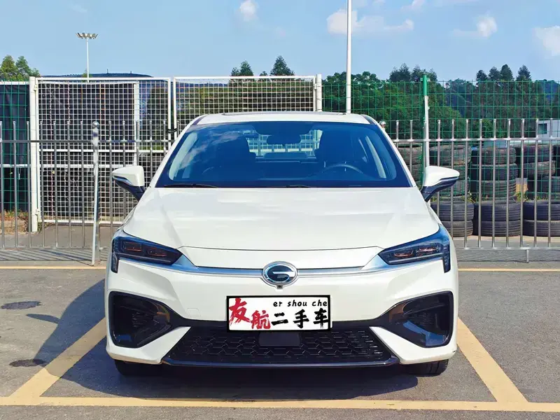2023 Aion S с пробегом 142 000 км