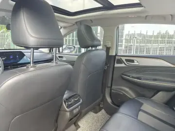 2023 Aion S с пробегом 142 000 км