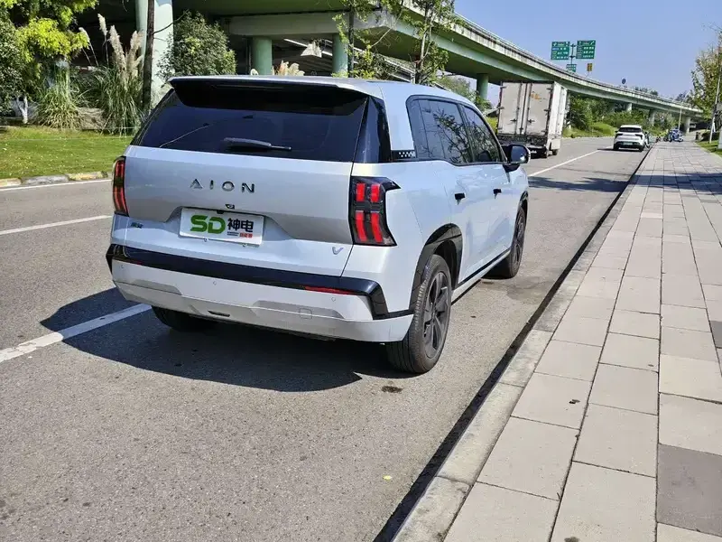 2026 Aion V с пробегом 5 000 км