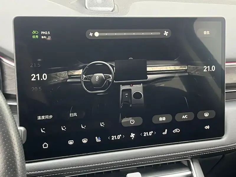2022 Aito M5 с пробегом 94 400 км
