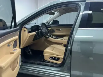 2022 Aito M5 с пробегом 102 900 км
