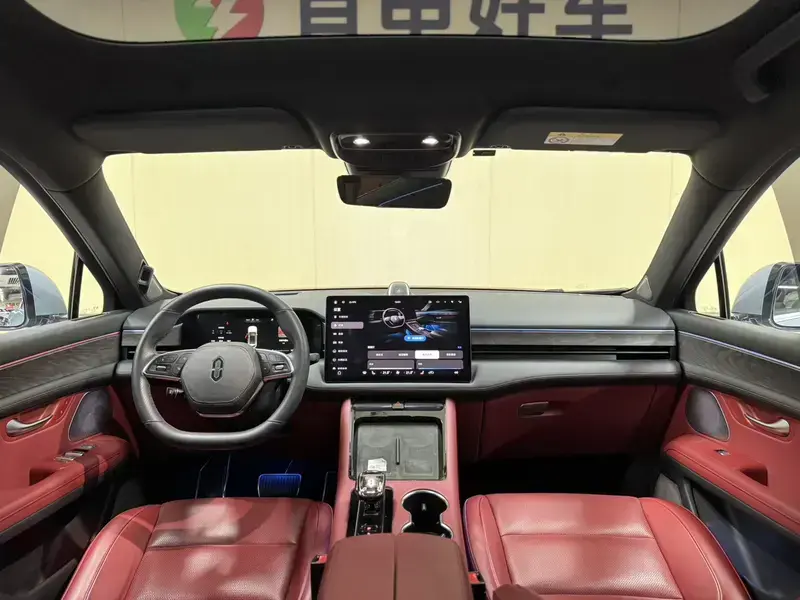 2022 Aito M5 с пробегом 64 000 км