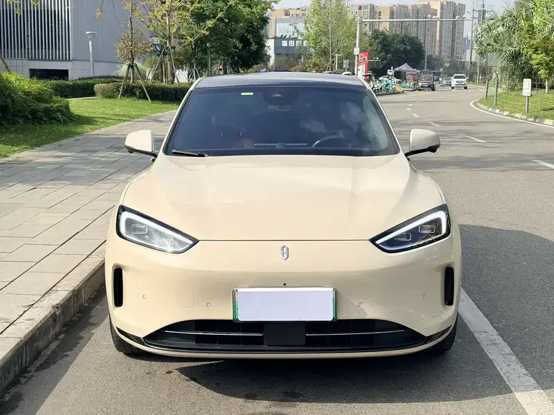2022 Aito M5 с пробегом 56 000 км